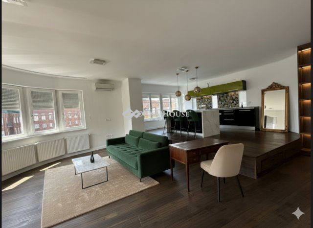 Eladó téglalakás, Budapesten, VII. kerületben, Madách Imre úton