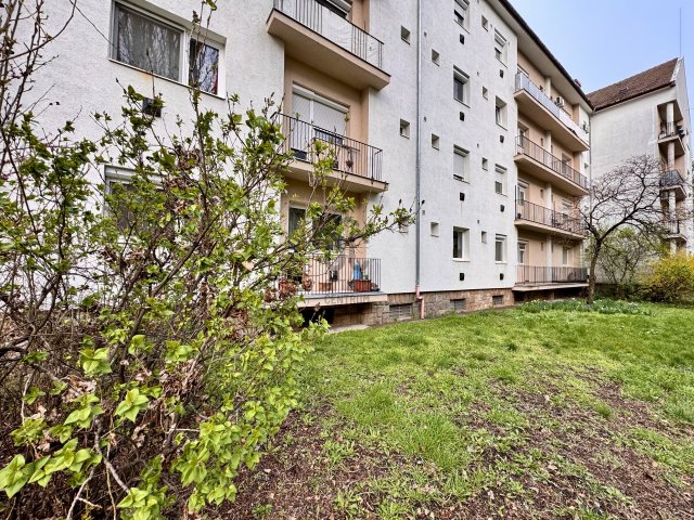 Eladó téglalakás, Győrött 67.9 M Ft, 2 szobás