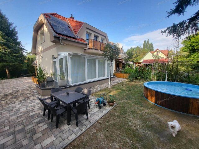 Eladó családi ház, Siófokon 199 M Ft, 3 szobás