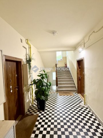 Eladó téglalakás, Budapesten, XII. kerületben, Dolgos utcában