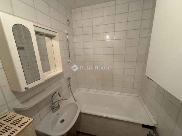 Eladó panellakás, Budapesten, XI. kerületben 71.99 M Ft, 2 szobás