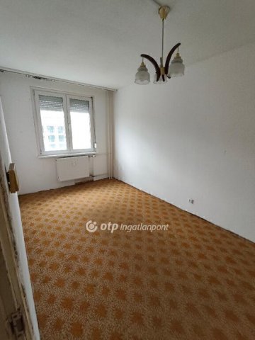 Eladó panellakás, Budapesten, XIII. kerületben 73.8 M Ft