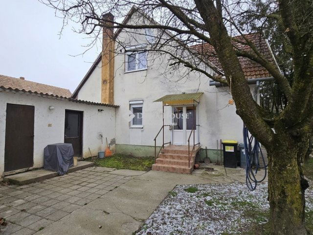Eladó családi ház, Drávaszabolcsban 35.9 M Ft, 4 szobás