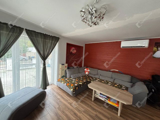 Eladó családi ház, Romándon 54.9 M Ft, 3 szobás