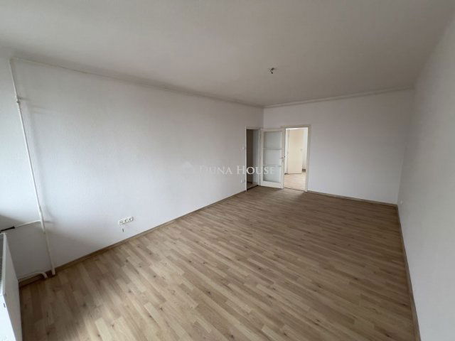 Eladó téglalakás, Budapesten, IX. kerületben, Napfény utcában