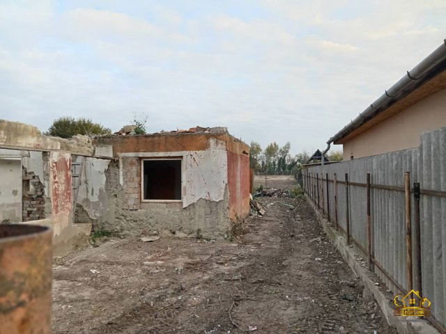 Eladó telek, Szigetszentmiklóson 26.9 M Ft / költözzbe.hu