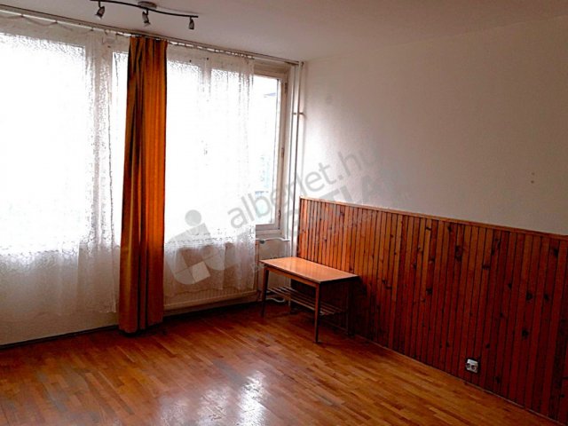 Kiadó panellakás, albérlet, III. kerületben, Szőlő utcában