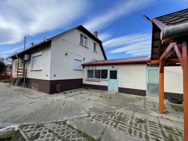 Eladó családi ház, Abonyban 62.9 M Ft, 4 szobás