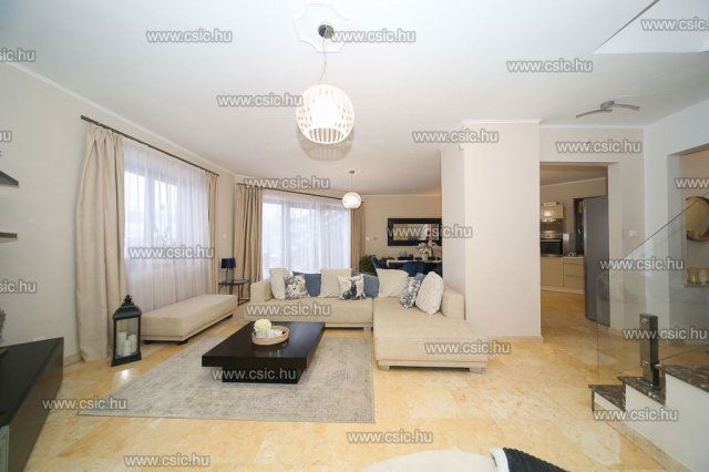 Eladó családi ház, Budapesten, II. kerületben 685 M Ft