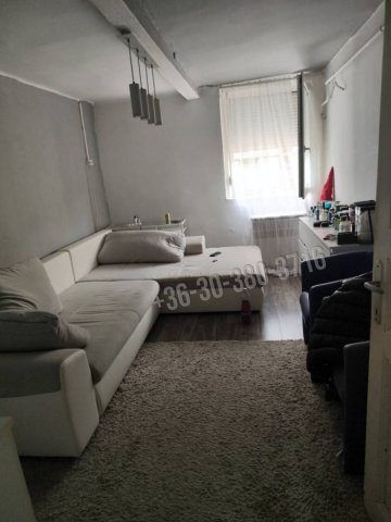 Eladó családi ház, Dunaföldváron 34.99 M Ft, 2 szobás