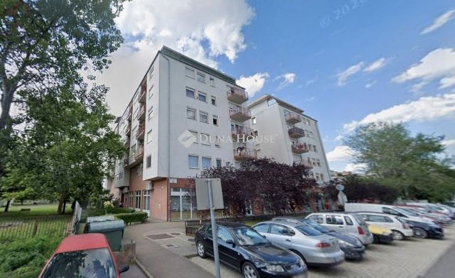 Eladó téglalakás, Budapesten, XX. kerületben 46 M Ft, 1 szobás