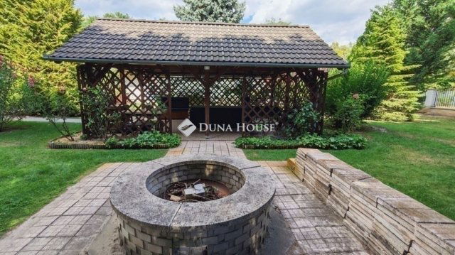 Eladó családi ház, Kecskeméten 139.9 M Ft, 4 szobás