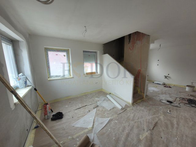 Eladó családi ház, Gyálon 125.9 M Ft, 5 szobás