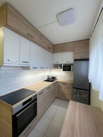 Eladó panellakás, Mosonmagyaróváron 48 M Ft, 2 szobás