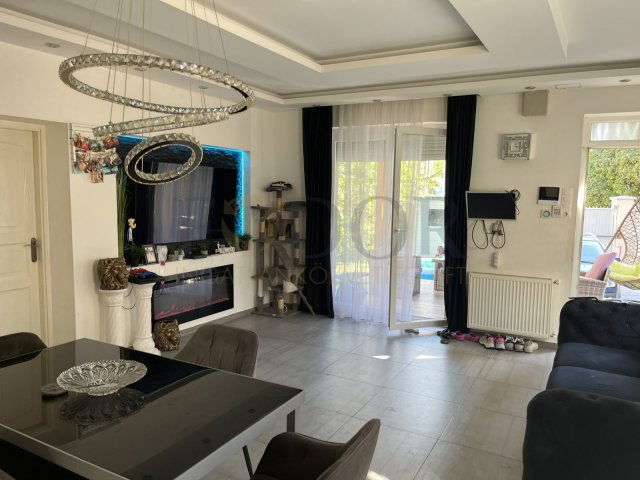 Eladó családi ház, Budapesten, IV. kerületben 200 M Ft, 6 szobás