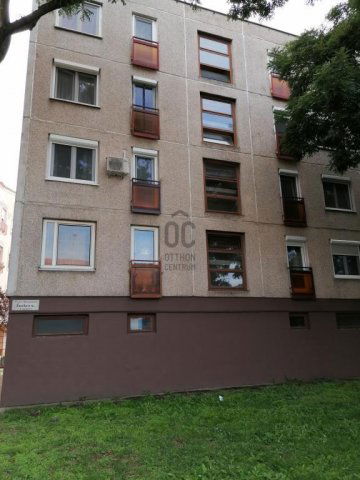 Eladó panellakás, Budapesten, XV. kerületben 69.5 M Ft, 3 szobás