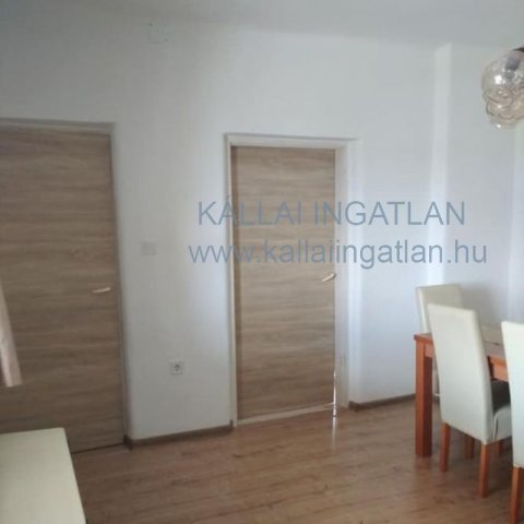 Eladó családi ház, Magyon 20.9 M Ft, 2 szobás