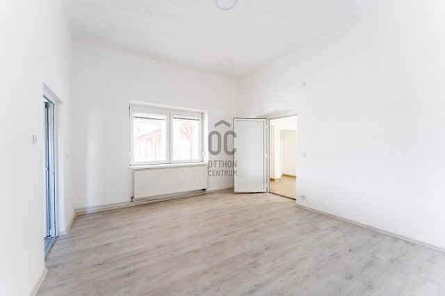 Eladó téglalakás, Ősin 34.9 M Ft, 2 szobás