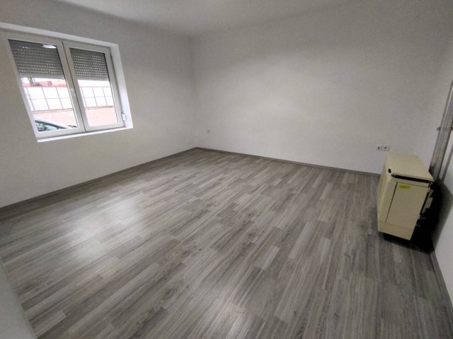 Eladó családi ház, Lánycsókon 26 M Ft, 3 szobás