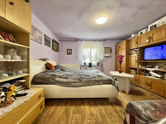 Eladó családi ház, Nézsán 35.99 M Ft, 3 szobás