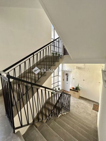 Eladó téglalakás, Budapesten, II. kerületben 109.9 M Ft