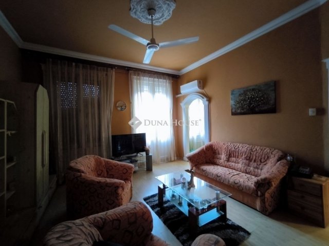 Eladó téglalakás, Budapesten, XIV. kerületben 69.9 M Ft