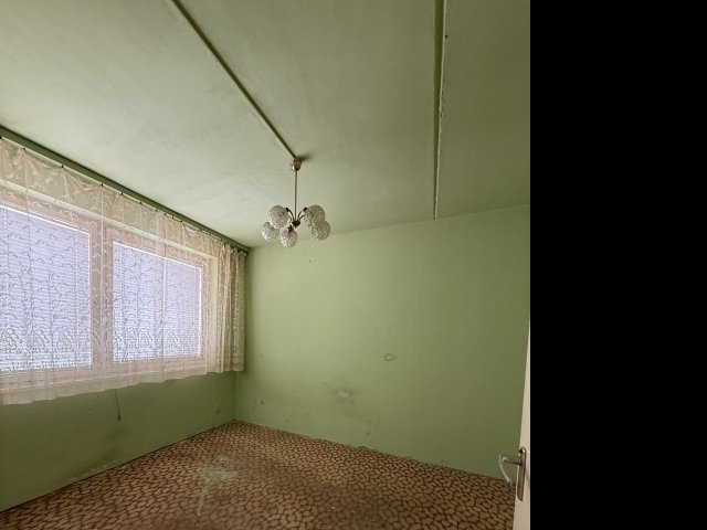 Eladó panellakás, Sopronban 45.99 M Ft, 2 szobás