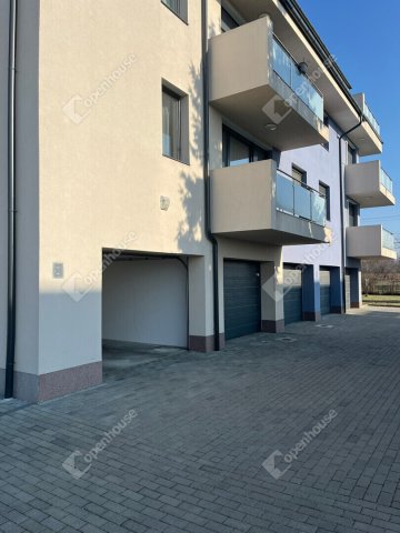 Eladó garázs, Székesfehérvárott 17 M Ft / költözzbe.hu