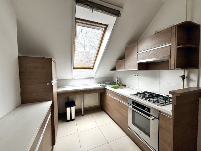 Eladó téglalakás, Debrecenben 62.9 M Ft, 2 szobás