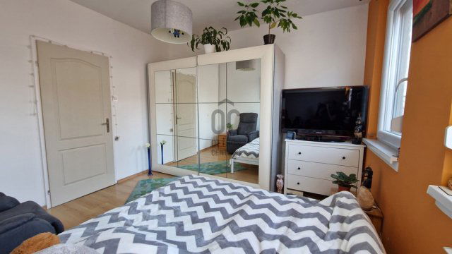 Eladó panellakás, Budapesten, III. kerületben 83.99 M Ft