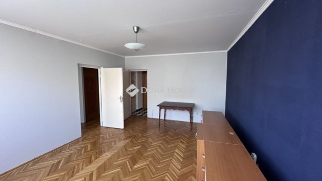 Eladó panellakás, Budapesten, XIV. kerületben 61.49 M Ft