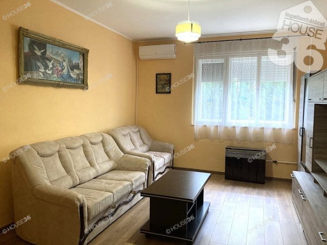 Eladó családi ház, Lajosmizsén 54.9 M Ft, 4 szobás