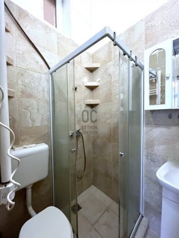 Eladó téglalakás, Budapesten, V. kerületben 79.9 M Ft, 2 szobás