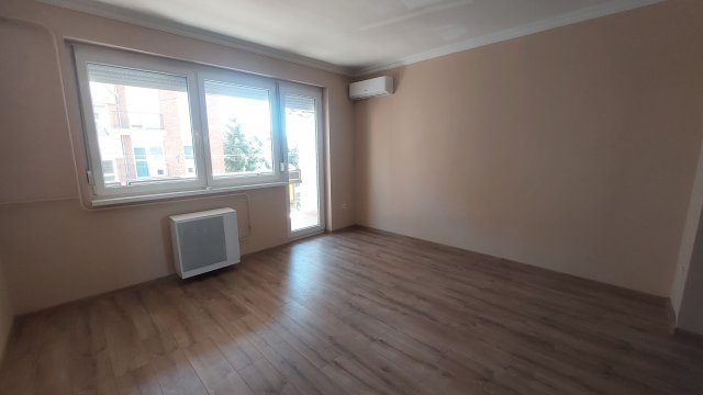 Eladó téglalakás, Kisújszálláson, Ifjúság útján 39.9 M Ft