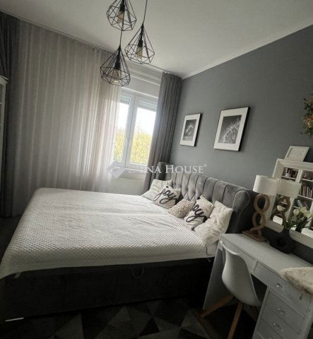 Eladó családi ház, Adonyban 99 M Ft, 4 szobás