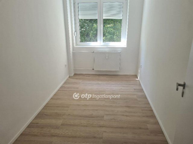 Eladó téglalakás, Budapesten, XII. kerületben 119.9 M Ft