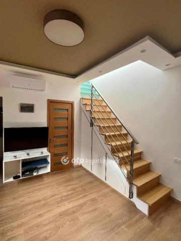 Eladó téglalakás, Budapesten, XIII. kerületben 105 M Ft