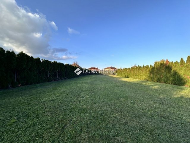 Eladó telek, Szombathelyen 120 M Ft / költözzbe.hu