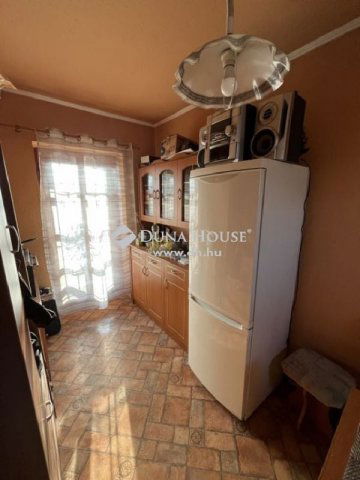 Eladó ipari ingatlan, Cegléden 125 M Ft / költözzbe.hu