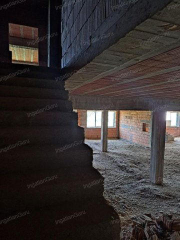 Eladó ipari ingatlan, Lajosmizsén 850 M Ft / költözzbe.hu