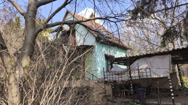 Eladó családi ház, Budakeszin, Nefelejcs utcában 44.9 M Ft