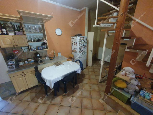 Eladó családi ház, Nagykanizsán 33.9 M Ft, 5 szobás