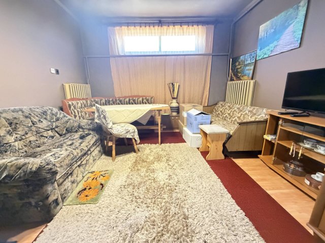 Eladó családi ház, Tiszaladányon 19.99 M Ft, 3+1 szobás