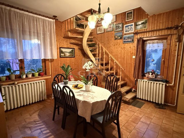Eladó családi ház, Kecskeméten 79.9 M Ft, 4 szobás