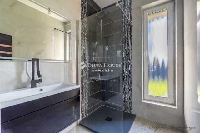 Eladó családi ház, Dunavarsányban 199 M Ft, 5 szobás