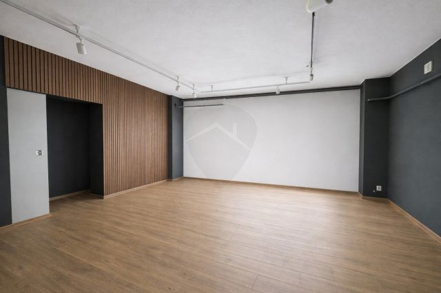 Eladó ipari ingatlan, Budapesten, XI. kerületben 152.171 M Ft