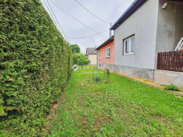 Eladó családi ház, Etesen 29 M Ft, 5 szobás