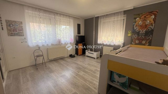 Eladó családi ház, Bükön 87.5 M Ft, 7 szobás