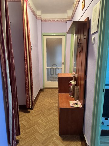 Eladó téglalakás, Szolnokon 33.9 M Ft, 2 szobás