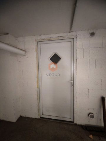 Eladó téglalakás, Pécsett 49.9 M Ft, 1+2 szobás